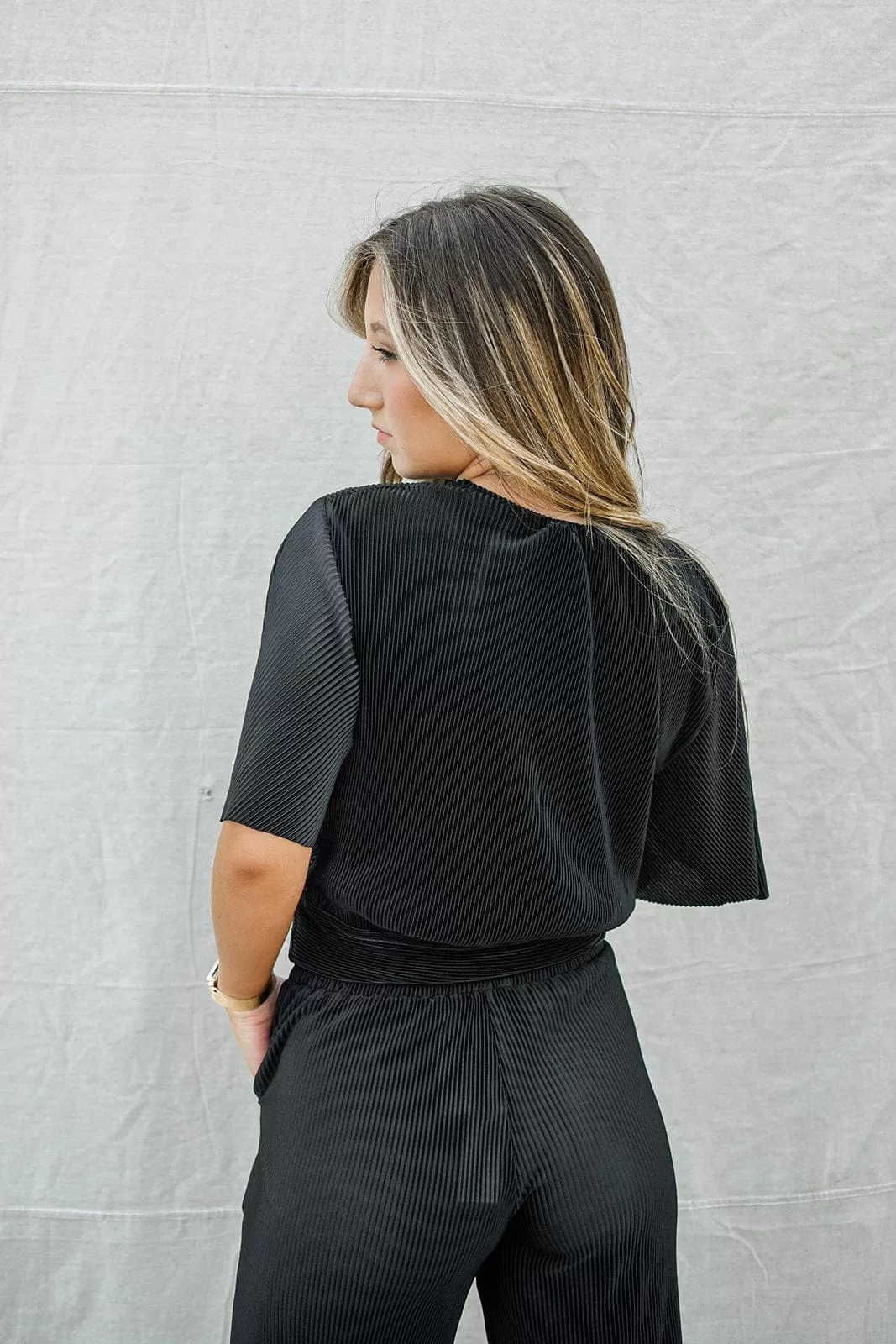 Black Pleated Set Wrap Top