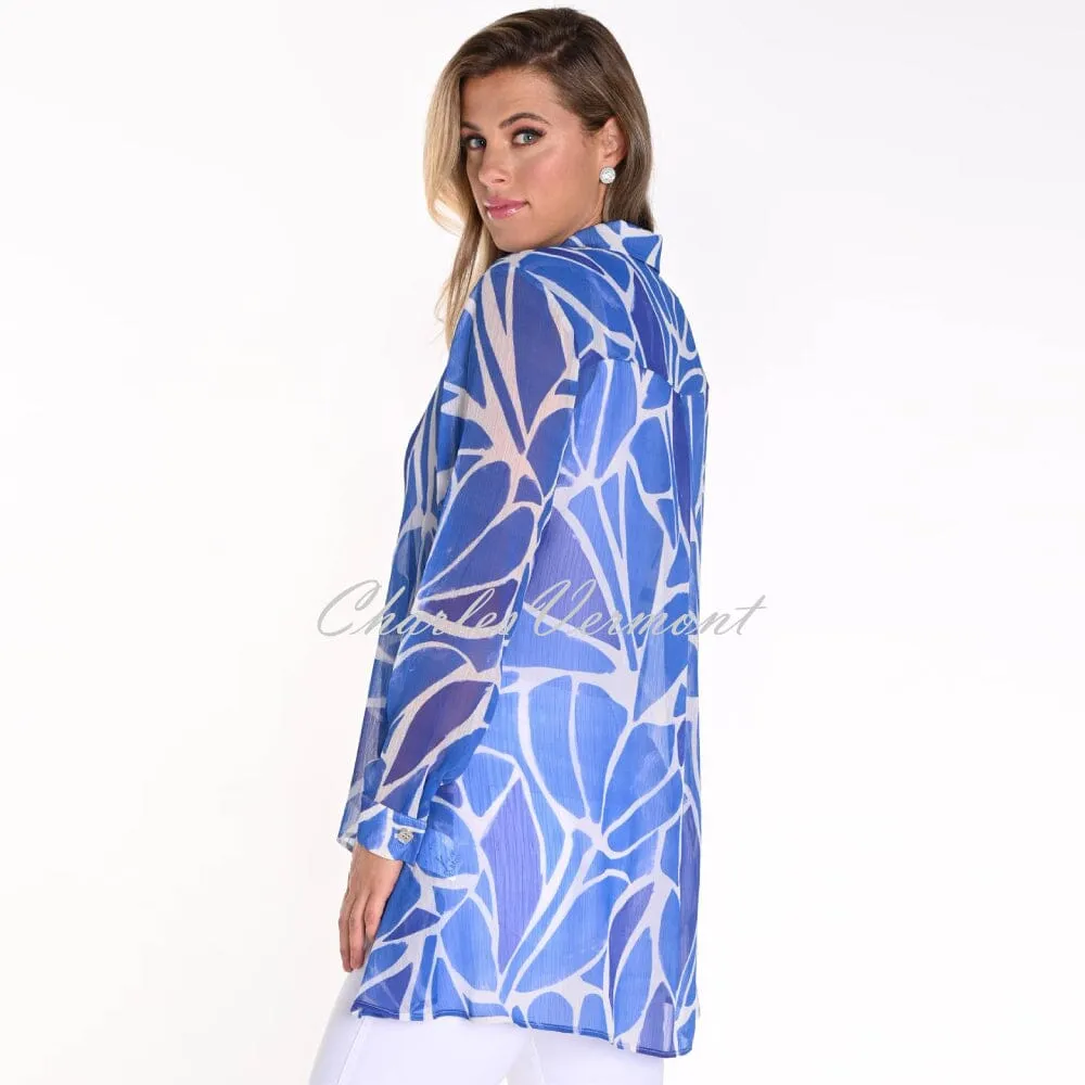 Frank Lyman Patterned Blouse With High-Low Hem - Style 241352U