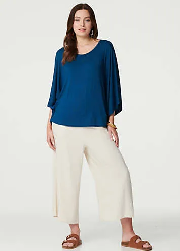 Izabel London Blue Plain Round Neck Three-Quarter Length Sleeve Batwing Top | Grattan