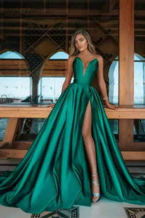 Long Emerald Green V-neck Prom Dress With Split