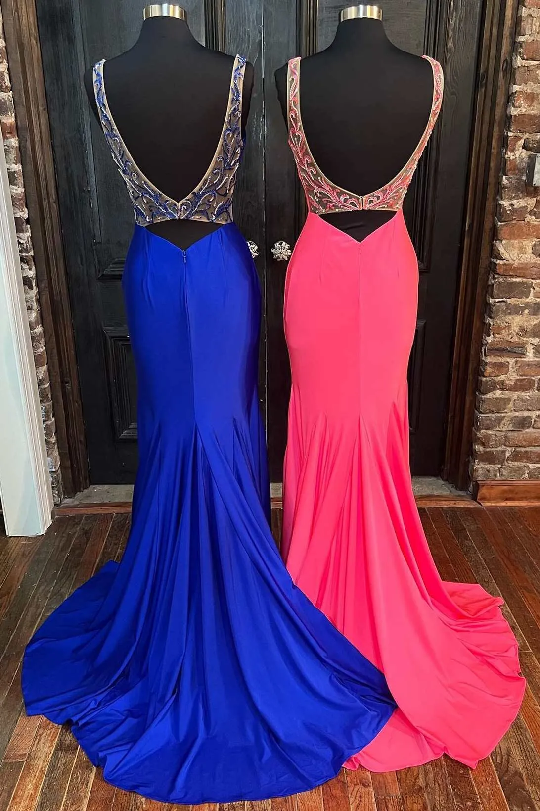 Royal Blue V-Neck Open Back Mermaid Long Prom Dress