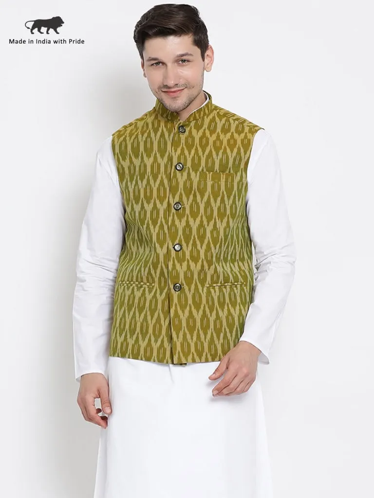 VASTRAMAY Men's Green Cotton Ethnic Jacket