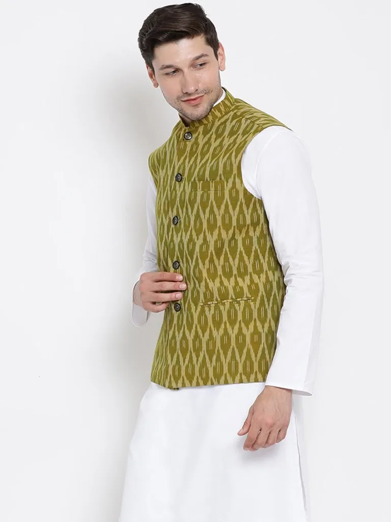 VASTRAMAY Men's Green Cotton Ethnic Jacket