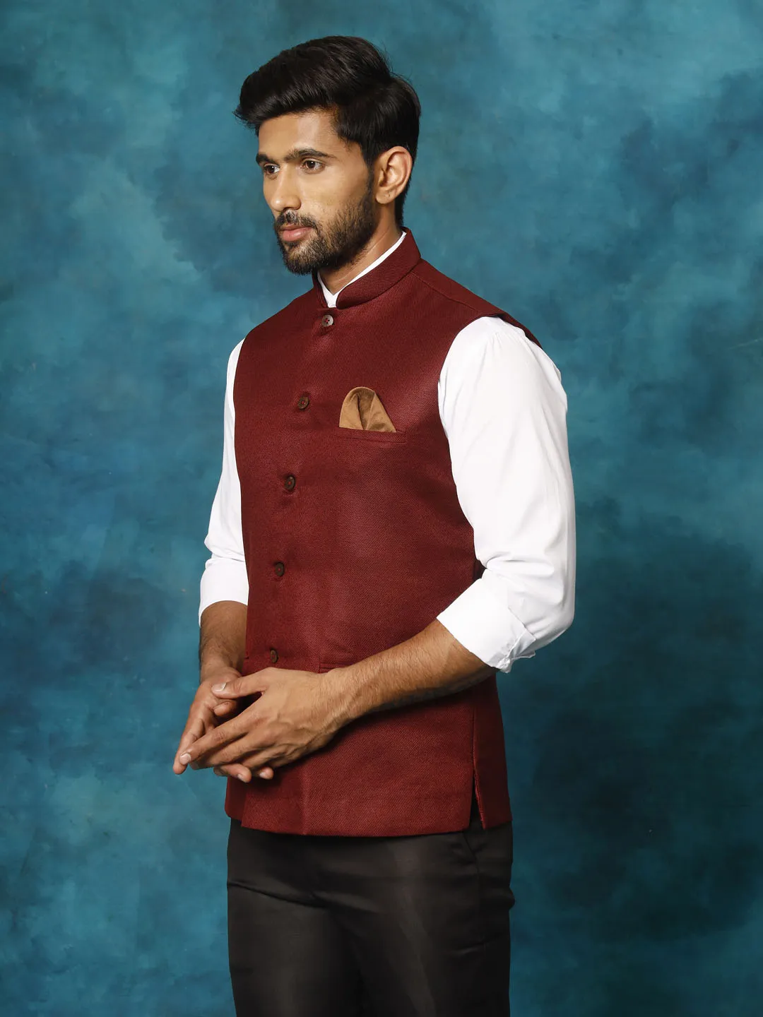 VM BY VASTRAMAY Men's Maroon Woven Nehru Jacket